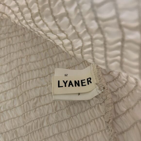 Lyaner Womens Size M White Puff Sleeve Square Neck Ruffle Smocked Crop Top Shirt - Picture 3 of 5